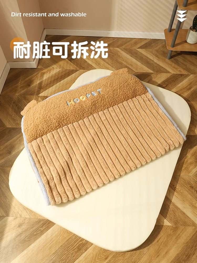 Little Bear Deluxe Grooved Dog Mat - All - season Use, Detachable & Washable, a Winter Warmth Essential for Medium and Large - sized Dogs